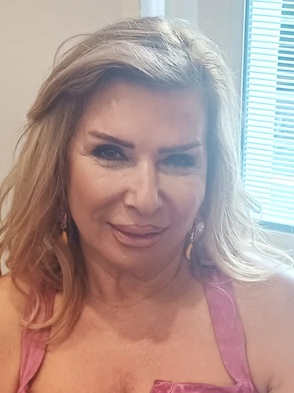 AYŞE NURAY KAMGÖZEN