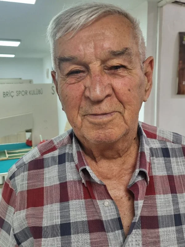 İLHAN ÇOLAK
