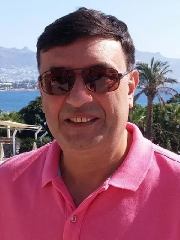 ARMAĞAN EROL