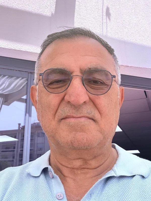 SALİH İSMET AYBEK